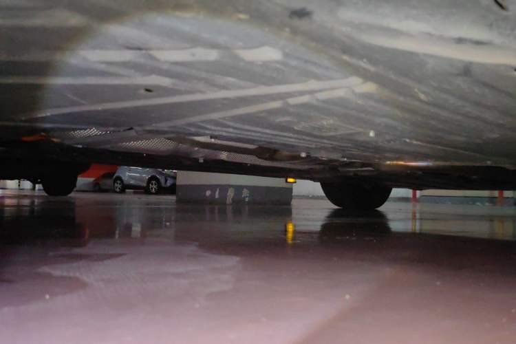 Used Mercedes-Benz C-Class New Energy 2023 C 350 eL Chassis Rear Right