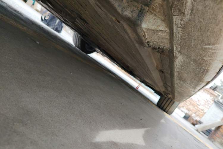 Used Mercedes-Benz C-Class New Energy 2023 C 350 eL Chassis Rear Right
