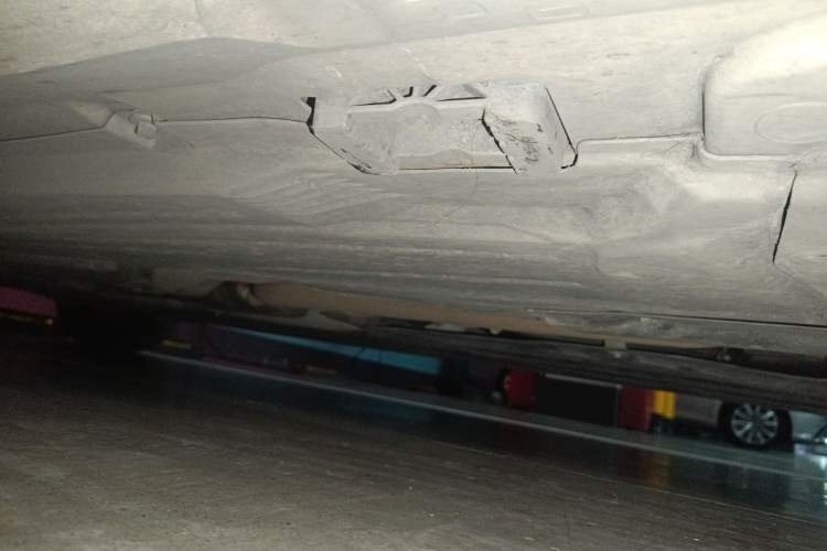 Used Mercedes-Benz C-Class New Energy 2023 C 350 eL Chassis Rear Right