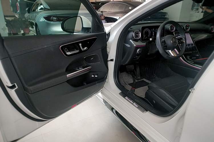 Used Mercedes-Benz C-Class New Energy 2023 Facelift C 350 eL Driver Seat