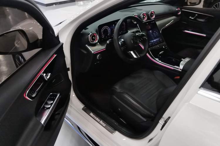 Used Mercedes-Benz C-Class New Energy 2023 C 350 eL Driver Seat