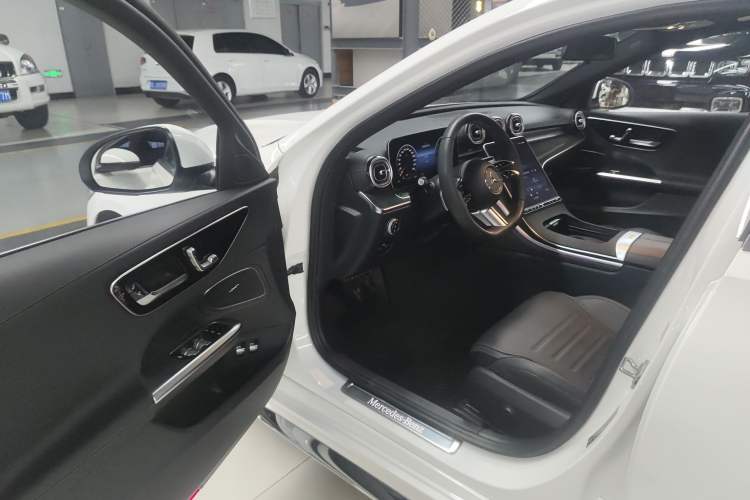Used Mercedes-Benz C-Class New Energy 2023 C 350 eL Driver Seat