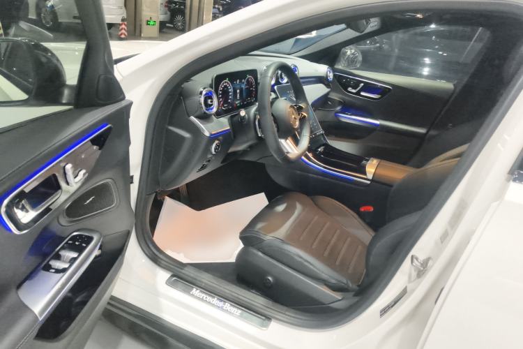 Used Mercedes-Benz C-Class New Energy 2023 Second Facelift C 350 eL Driver Seat