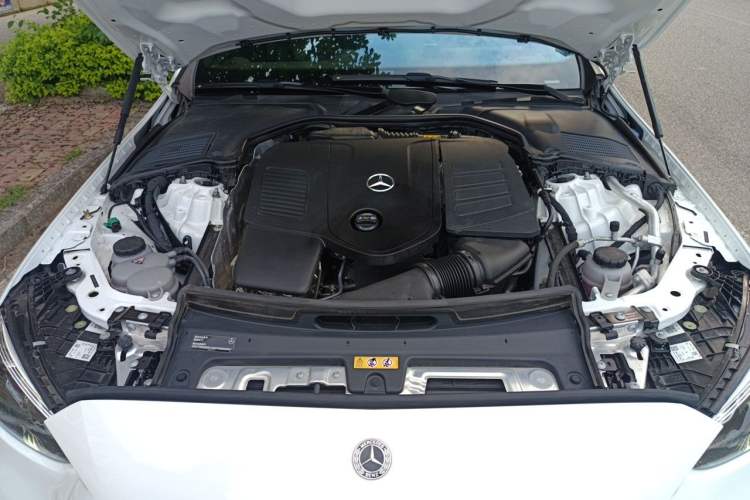 Used Mercedes-Benz C-Class New Energy 2023 C 350 eL Engine Bay
