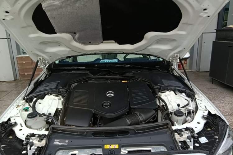 Used Mercedes-Benz C-Class New Energy 2023 Facelift C 350 eL Engine Bay
