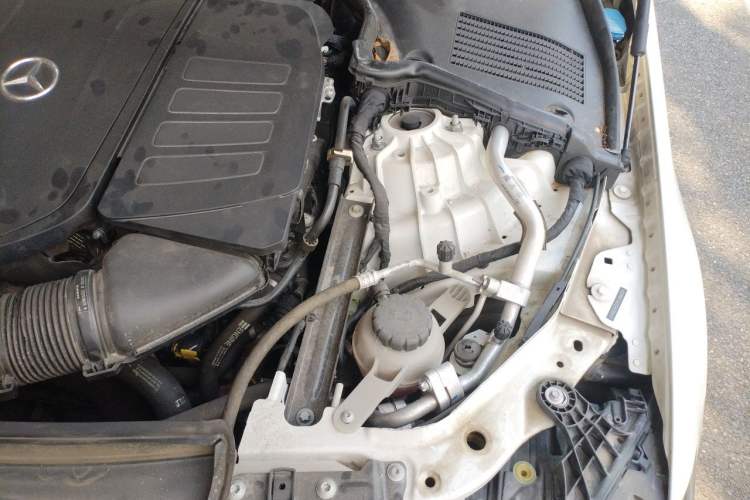 Used Mercedes-Benz C-Class New Energy 2023 Second Facelift C 350 eL Engine Bay Left