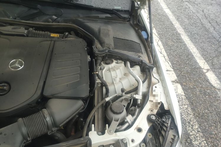 Used Mercedes-Benz C-Class New Energy 2023 Facelift C 350 eL Engine Bay Left