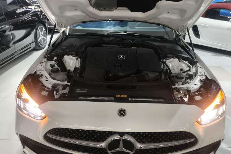 Used Mercedes-Benz C-Class New Energy 2023 Second Facelift C 350 eL Engine Bay