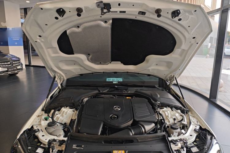 Used Mercedes-Benz C-Class New Energy 2023 Second Facelift C 350 eL Engine Bay
