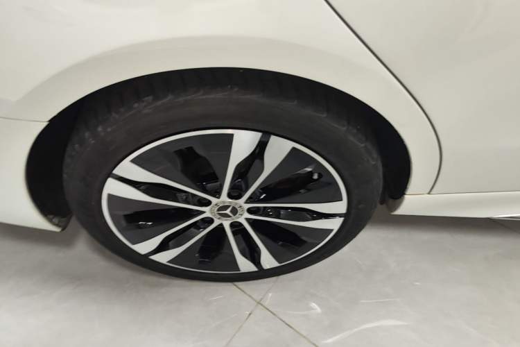 Used Mercedes-Benz C-Class New Energy 2023 C 350 eL Exterior 5