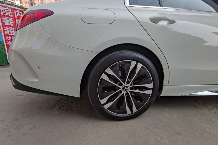 Used Mercedes-Benz C-Class New Energy 2023 Second Facelift C 350 eL Exterior 9