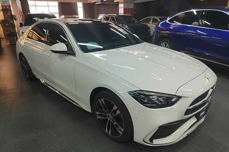 Used Mercedes-Benz C-Class New Energy 2023 C 350 eL Front Right 45 Deg