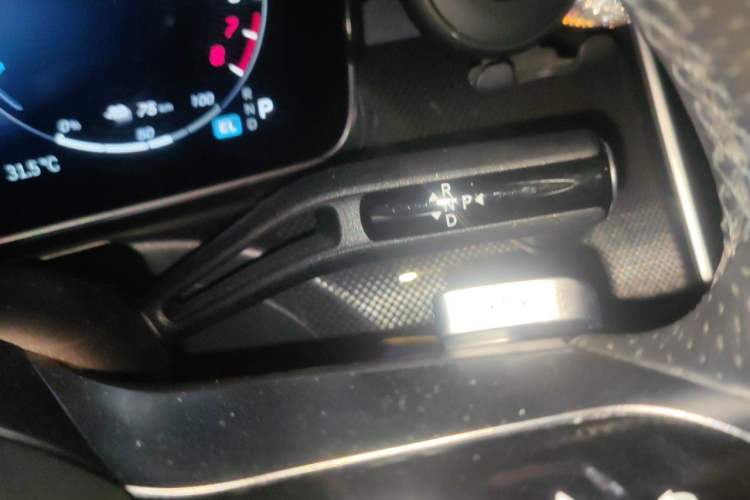 Used Mercedes-Benz C-Class New Energy 2023 C 350 eL Gear Lever