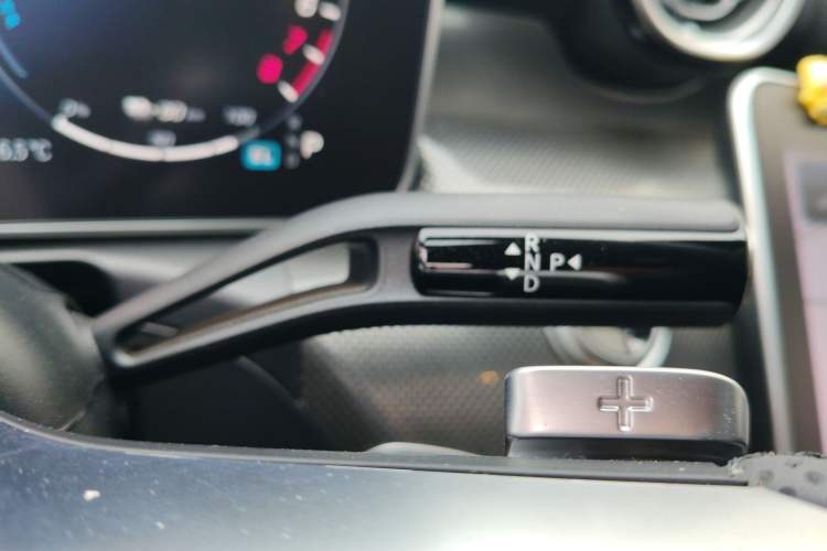 Used Mercedes-Benz C-Class New Energy 2023 C 350 eL Gear Lever