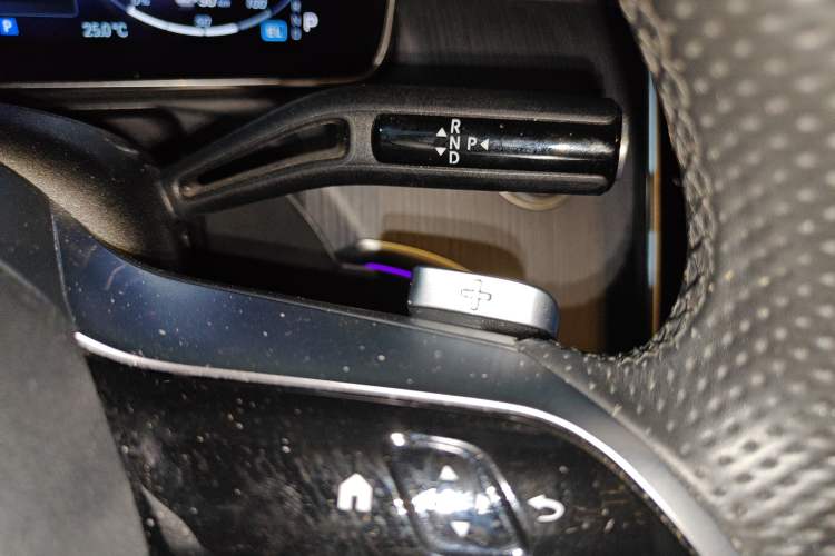 Used Mercedes-Benz C-Class New Energy 2023 C 350 eL Gear Lever