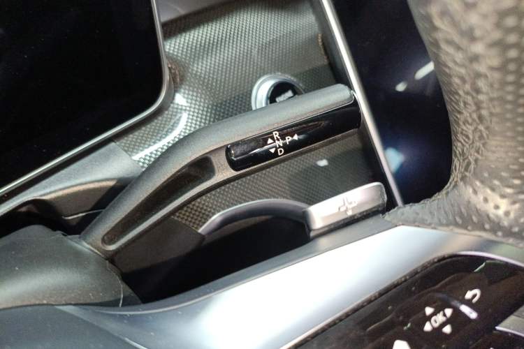 Used Mercedes-Benz C-Class New Energy 2023 Facelift C 350 eL Gear Lever