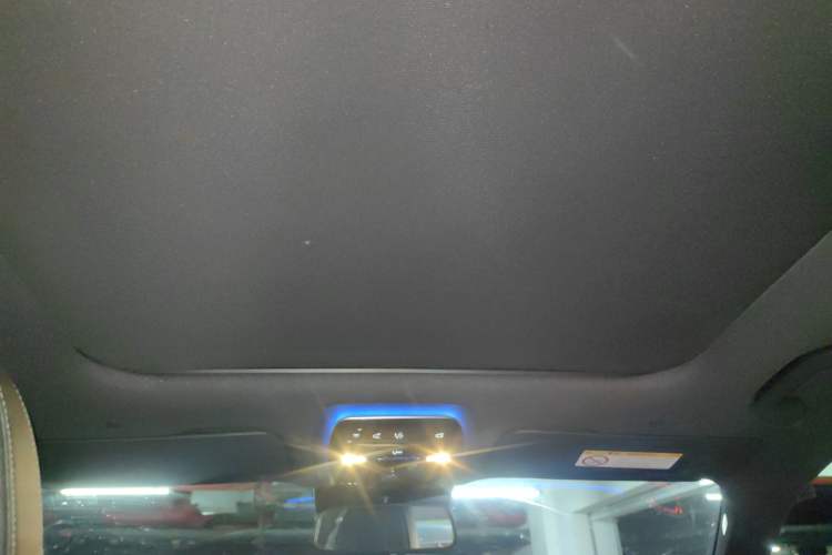 Used Mercedes-Benz C-Class New Energy 2023 C 350 eL Headliner