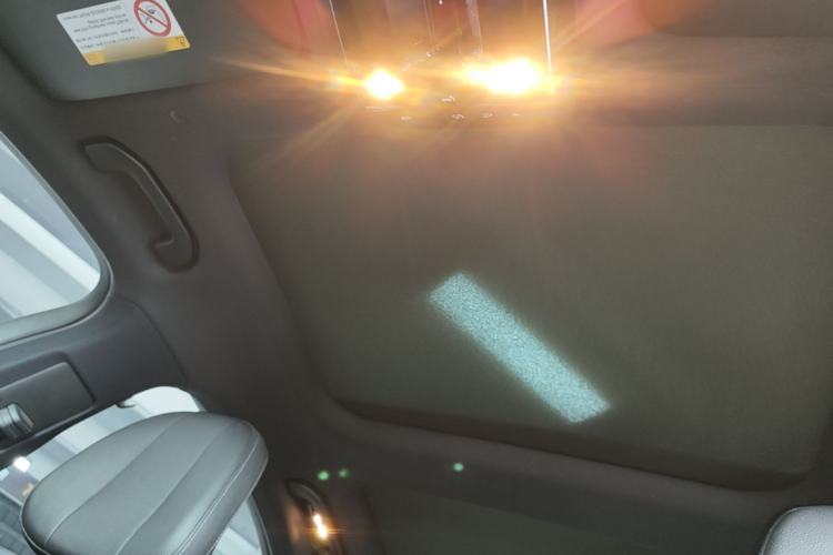 Used Mercedes-Benz C-Class New Energy 2023 C 350 eL Headliner