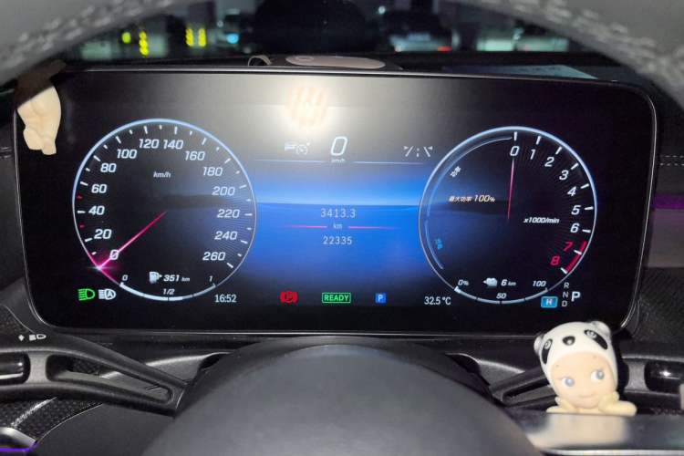 Used Mercedes-Benz C-Class New Energy 2023 Second Facelift C 350 eL Instrument Cluster