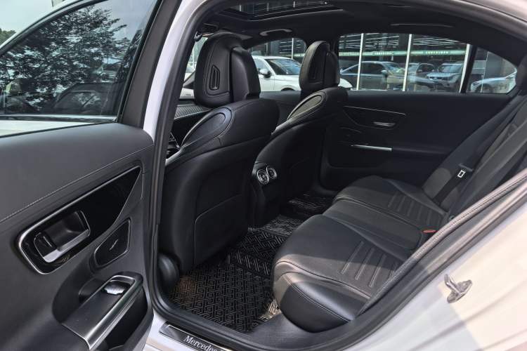 Used Mercedes-Benz C-Class New Energy 2023 C 350 eL Interior 2
