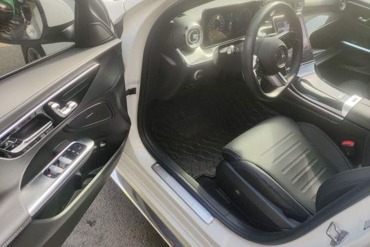 Used Mercedes-Benz C-Class New Energy 2023 Facelift C 350 eL Interior 3