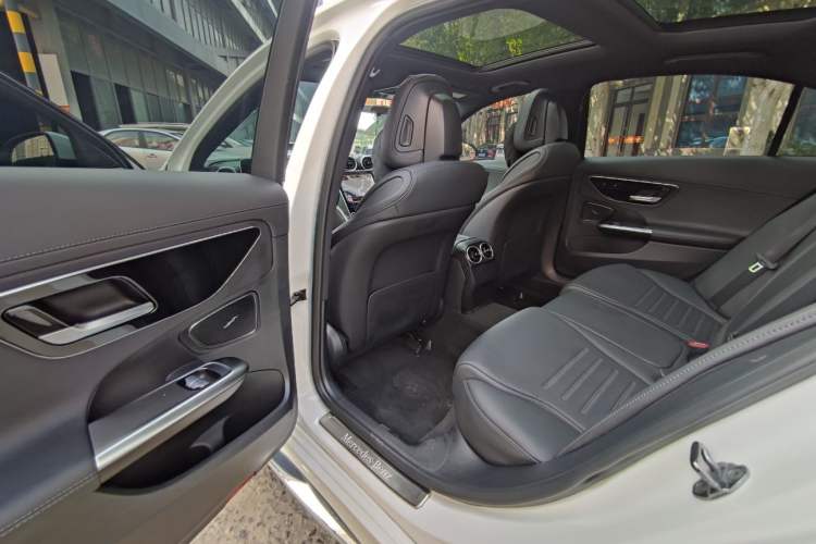 Used Mercedes-Benz C-Class New Energy 2023 Second Facelift C 350 eL Interior 3