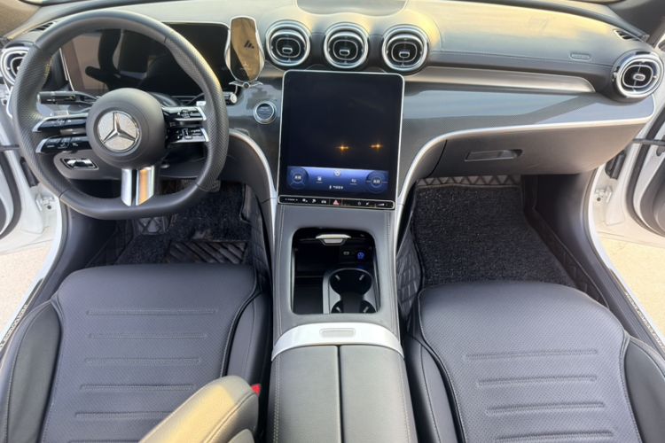 Used Mercedes-Benz C-Class New Energy 2023 C 350 eL Interior 3