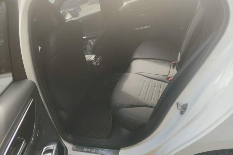 Used Mercedes-Benz C-Class New Energy 2023 Facelift C 350 eL Interior 4