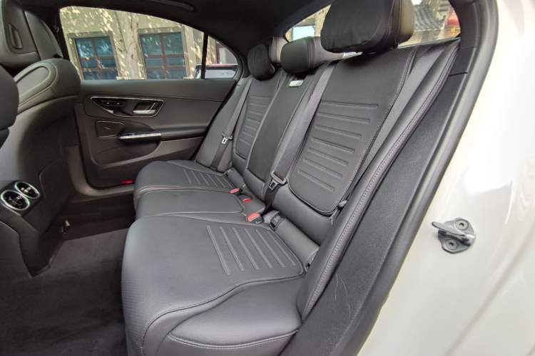 Used Mercedes-Benz C-Class New Energy 2023 Second Facelift C 350 eL Interior 4