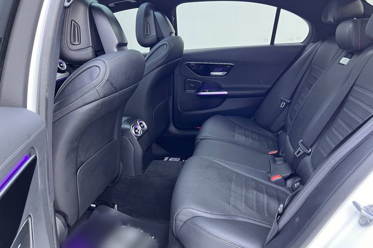 Used Mercedes-Benz C-Class New Energy 2023 C 350 eL Interior 4