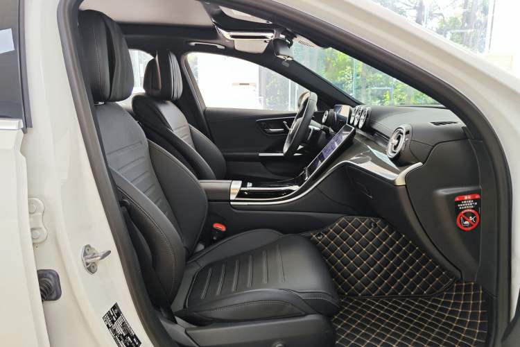 Used Mercedes-Benz C-Class New Energy 2023 Facelift C 350 eL Interior 5