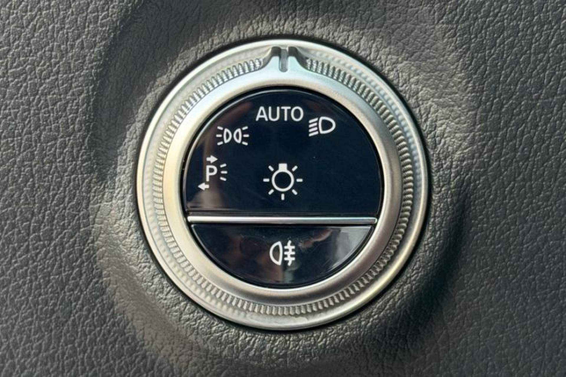 Used Mercedes-Benz C-Class New Energy 2023 C 350 eL Interior 8