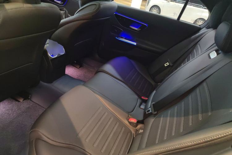 Used Mercedes-Benz C-Class New Energy 2023 C 350 eL Left Rear Seat