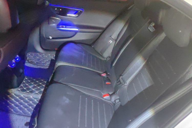 Used Mercedes-Benz C-Class New Energy 2023 C 350 eL Left Rear Seat