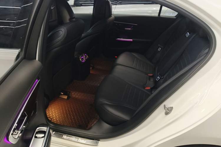 Used Mercedes-Benz C-Class New Energy 2023 C 350 eL Left Rear Seat