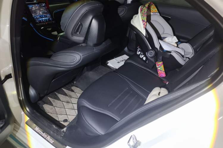 Used Mercedes-Benz C-Class New Energy 2023 Facelift C 350 eL Left Rear Seat
