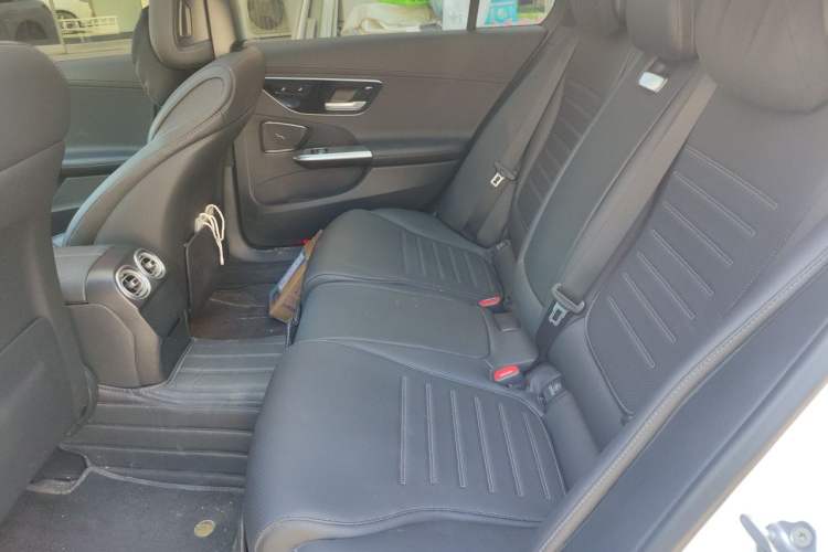 Used Mercedes-Benz C-Class New Energy 2023 C 350 eL Left Rear Seat