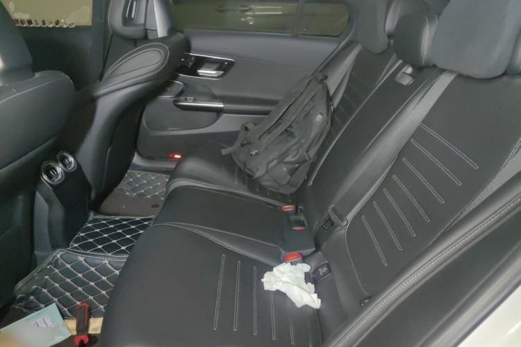 Used Mercedes-Benz C-Class New Energy 2023 C 350 eL Left Rear Seat