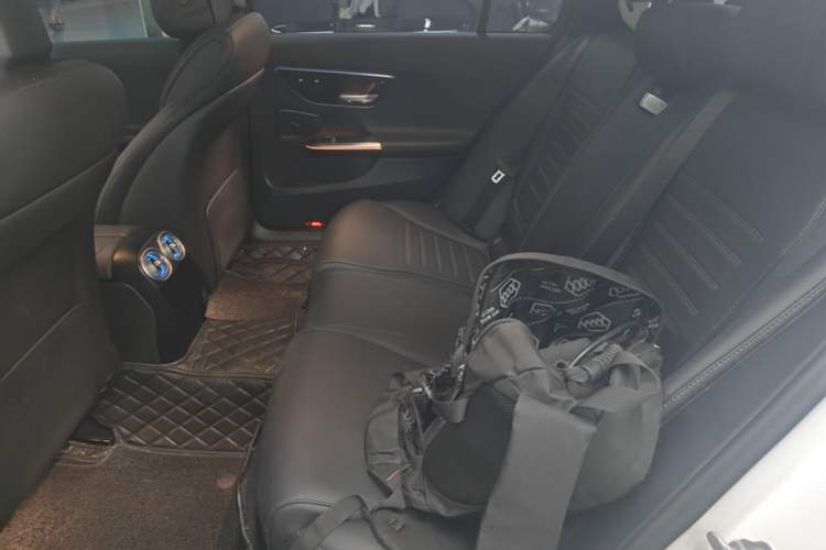 Used Mercedes-Benz C-Class New Energy 2023 C 350 eL Left Rear Seat