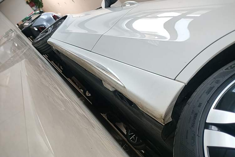 Used Mercedes-Benz C-Class New Energy 2023 Facelift C 350 eL Left Side Sill