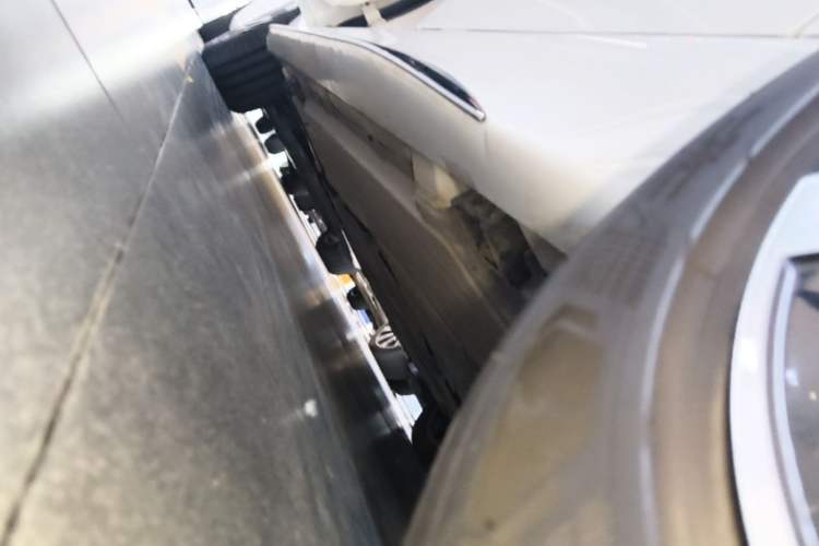 Used Mercedes-Benz C-Class New Energy 2023 Facelift C 350 eL Left Side Sill