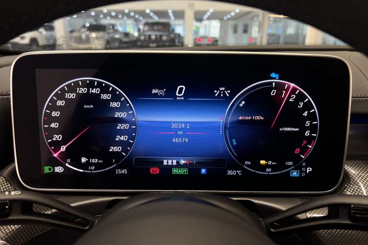 Used Mercedes-Benz C-Class New Energy 2023 Facelift C 350 eL Odometer Close Up
