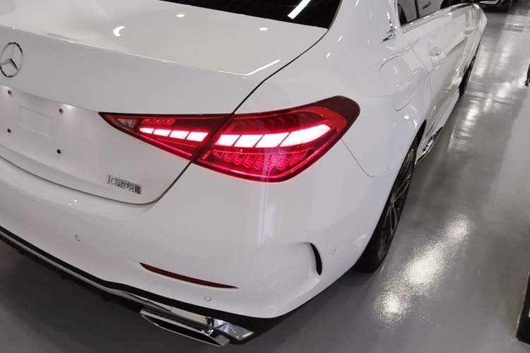Used Mercedes-Benz C-Class New Energy 2023 C 350 eL Right Rear Taillight