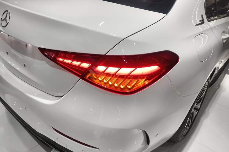 Used Mercedes-Benz C-Class New Energy 2023 Second Facelift C 350 eL Right Rear Taillight