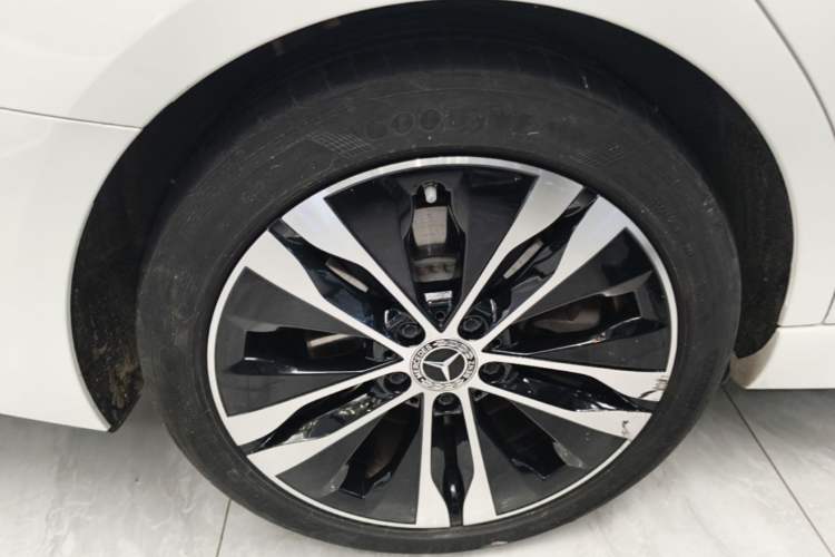 Used Mercedes-Benz C-Class New Energy 2023 C 350 eL Right Rear Wheel Hub