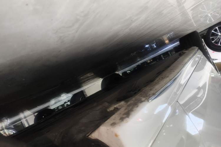 Used Mercedes-Benz C-Class New Energy 2023 C 350 eL Right Side Sill