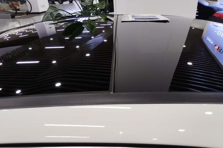 Used Mercedes-Benz C-Class New Energy 2023 C 350 eL Roof