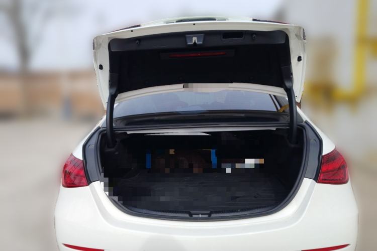 Used Mercedes-Benz C-Class New Energy 2023 C 350 eL Trunk