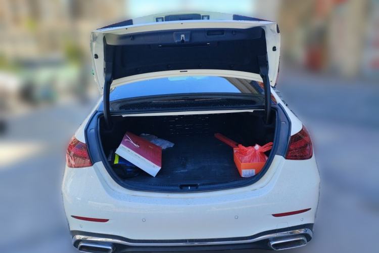 Used Mercedes-Benz C-Class New Energy 2023 C 350 eL Trunk