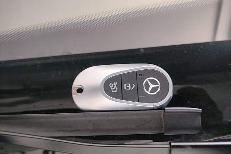 Used Mercedes-Benz C-Class New Energy 2023 Facelift C 350 eL Vehicle Key